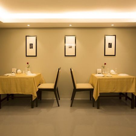 Shwe Pyi San Yar Hotel Янгон Екстер'єр фото