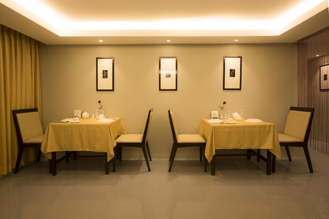 Shwe Pyi San Yar Hotel Янгон Екстер'єр фото