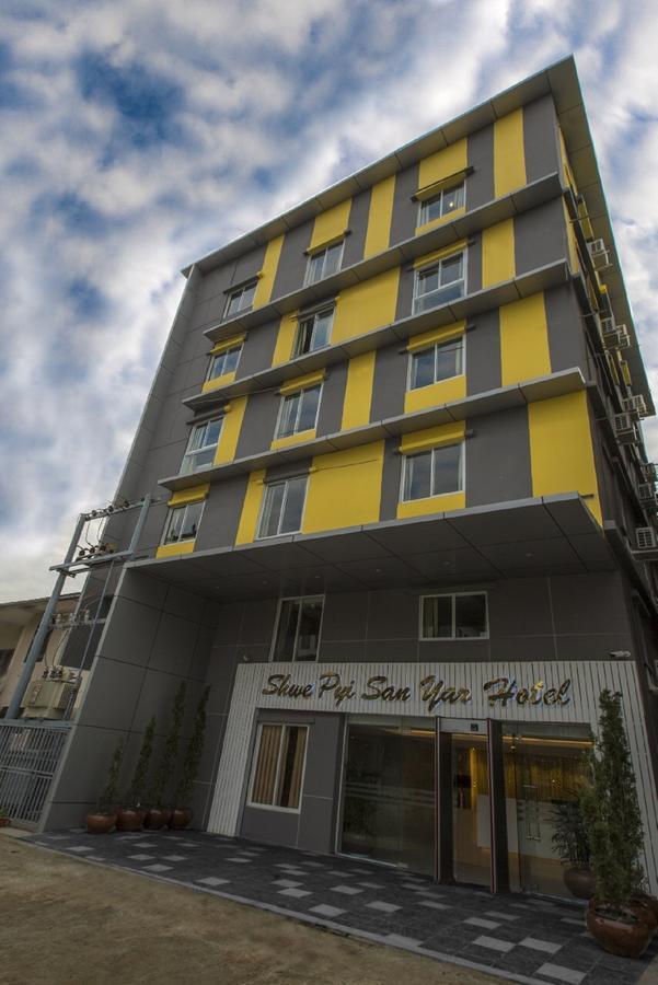 Shwe Pyi San Yar Hotel Янгон Екстер'єр фото