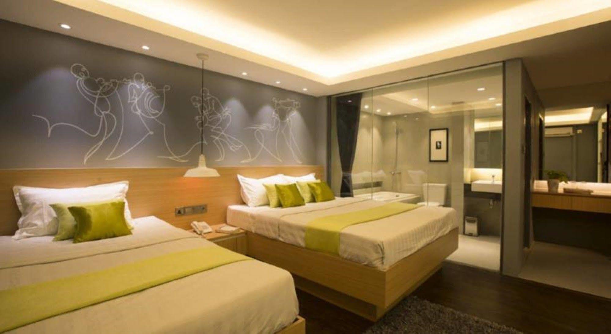Shwe Pyi San Yar Hotel Янгон Екстер'єр фото