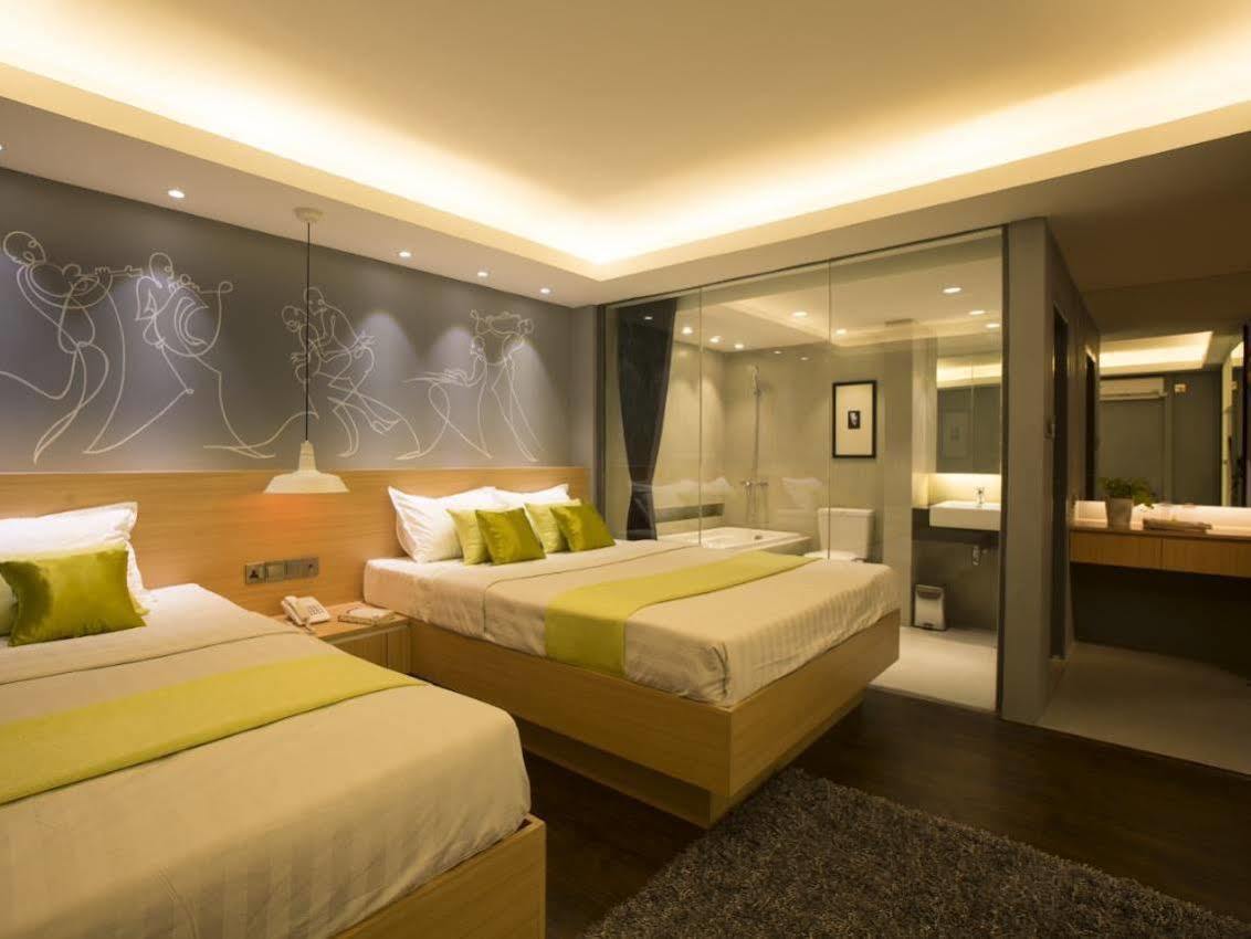 Shwe Pyi San Yar Hotel Янгон Екстер'єр фото