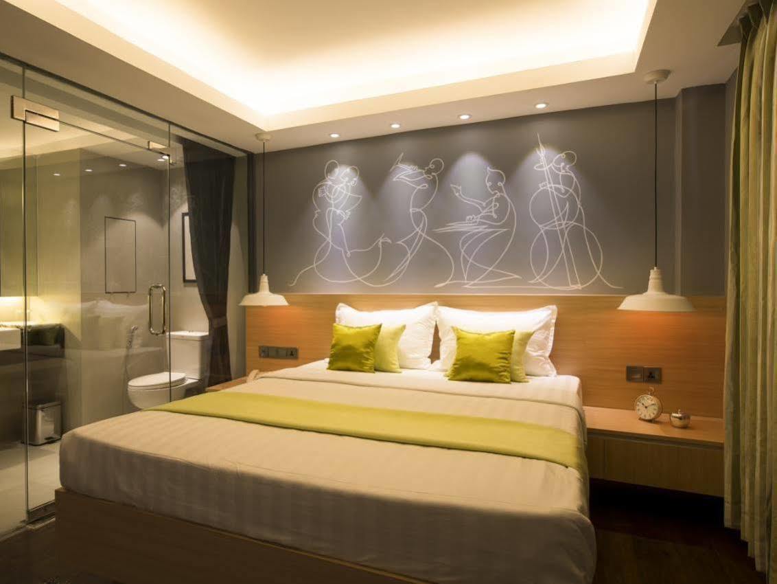 Shwe Pyi San Yar Hotel Янгон Екстер'єр фото